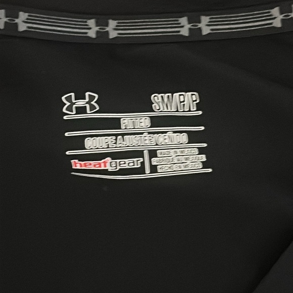 Unisex Under Armour long sleeve top - Picture 2 of 2